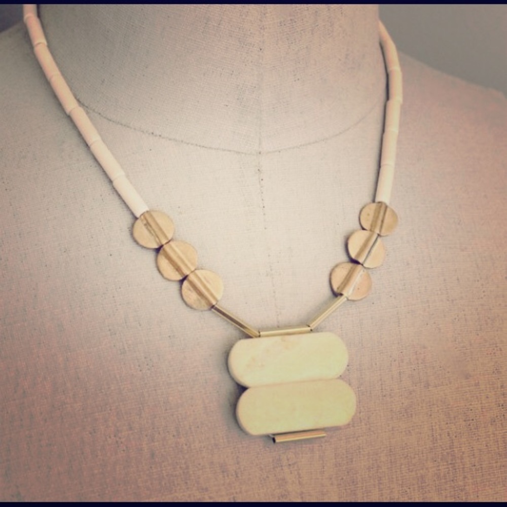 NWOT David Aubrey necklace